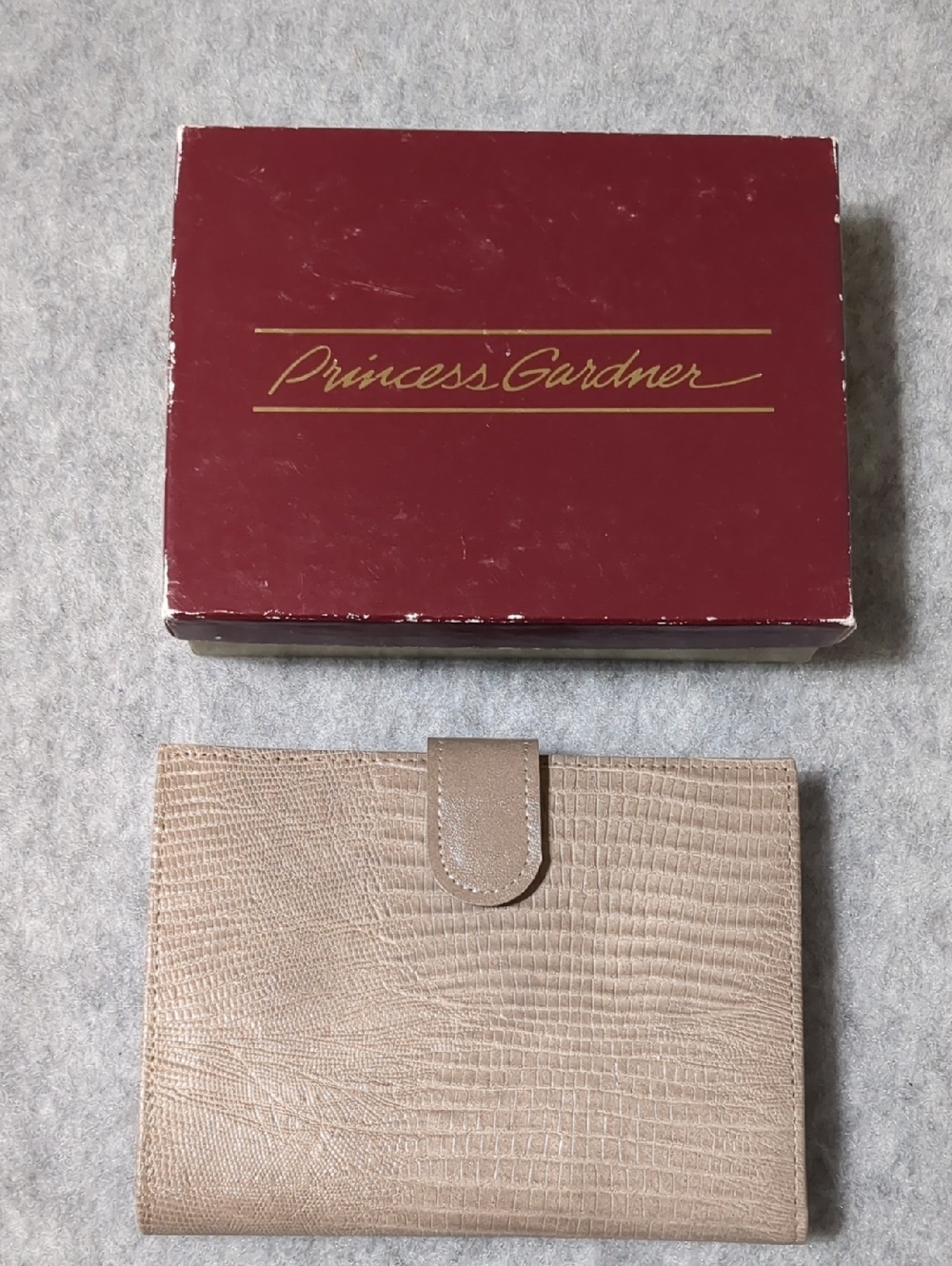 Princess Gardner skinpig leather vintage wallet Credit card Secretary NWT - Picture 4 of 13